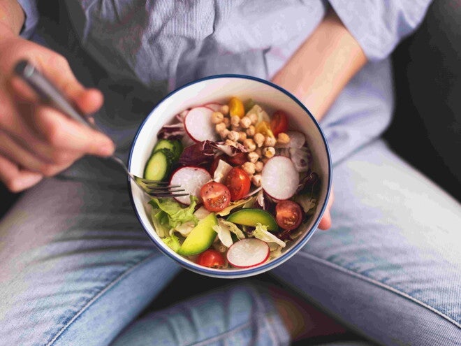 A Breakfast bowl that is part of a mother’s breastfeeding diet A Breakfast bowl that is part of a mother’s breastfeeding diet